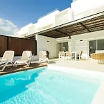 Casa Aurelia - By Az 别墅